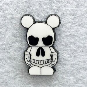 🔮 5/$25‎ Disney Mickey Vinylmation Jr Skull Pin